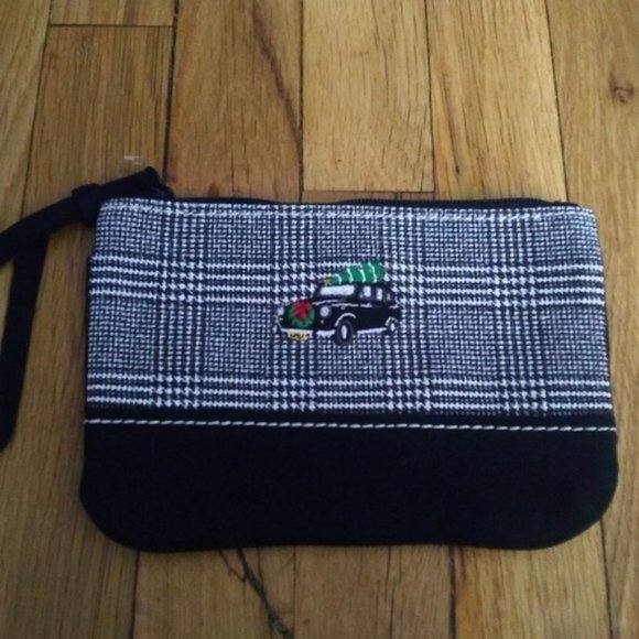 *MUST GO* Lands' End Wristlet Clutch London Cab - Picture 1 of 2